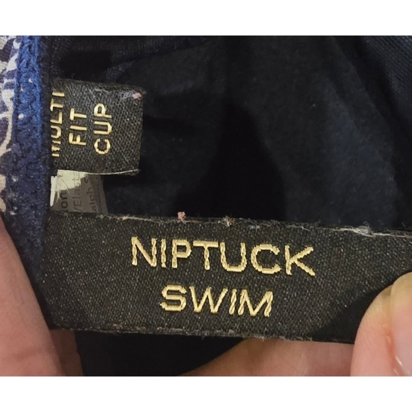 Nip Tuck Joanne One-Piece Swimsuit Navy size 6 - Picture 7 of 9